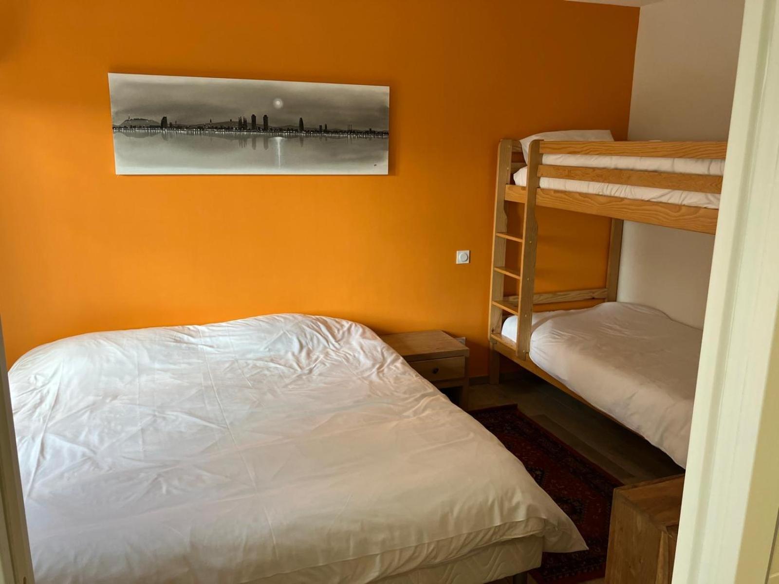 Domaine Des Peyries - Chambres Et Table D'Hotes Saint-Barthelemy-d'Agenais Eksteriør billede