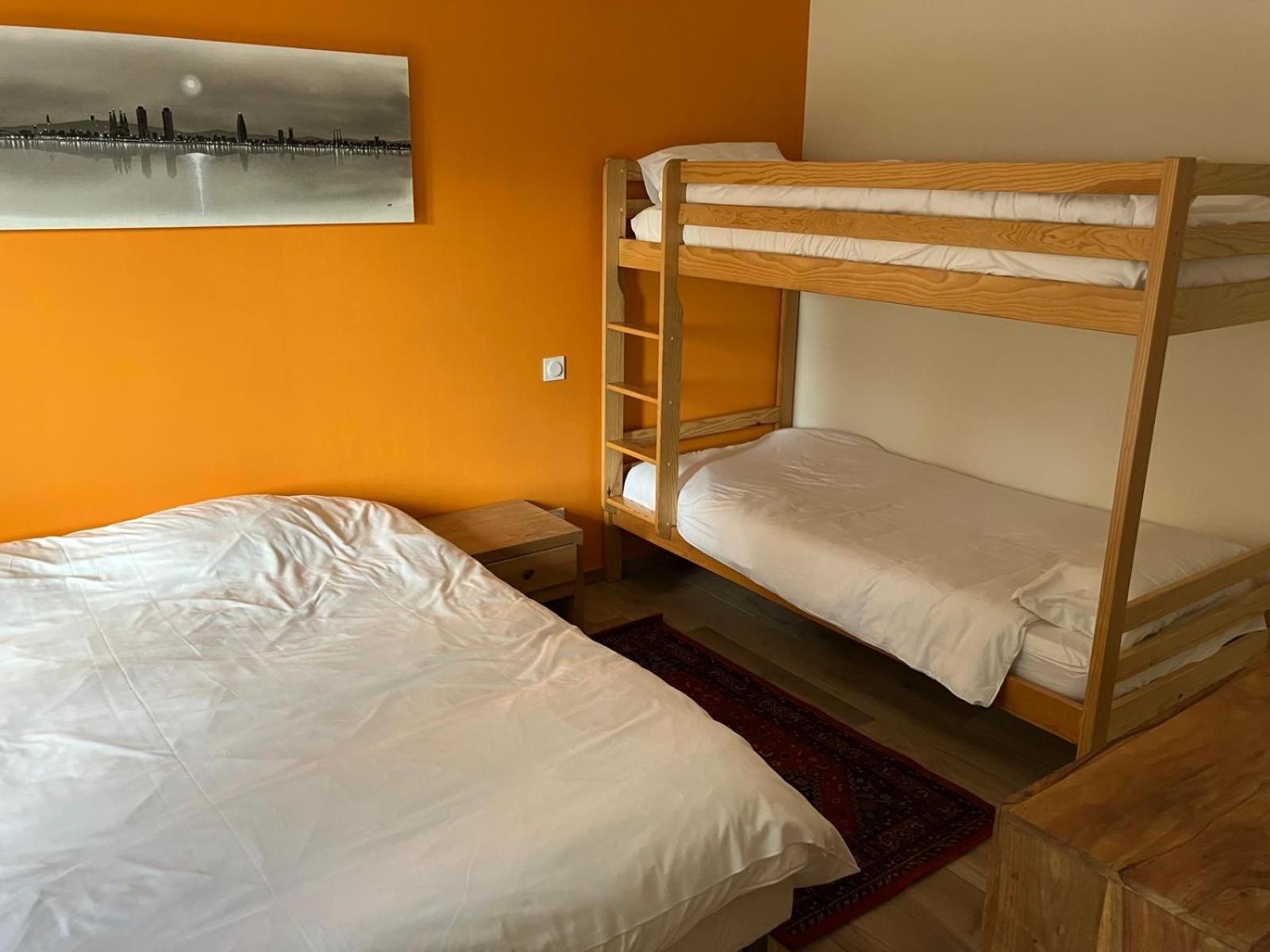Domaine Des Peyries - Chambres Et Table D'Hotes Saint-Barthelemy-d'Agenais Eksteriør billede